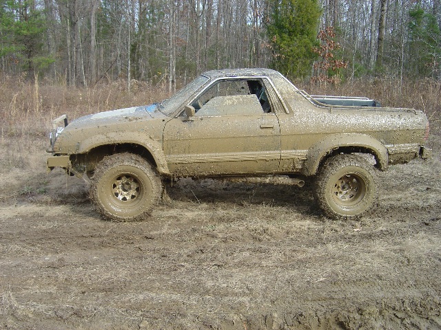 My first build with 6 inches lift, 30 inch tires and the original driveline 